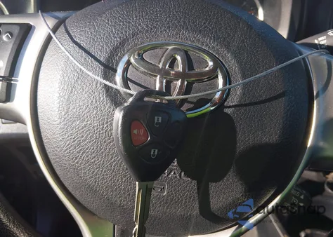 2012 Toyota Yaris Le z USA, uszkodzony, nr VIN JTDKTUD32CD536960